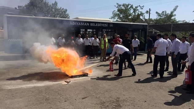 Belediye Otobüsü Şoförlerine 'Kurtarma' Eğitimi