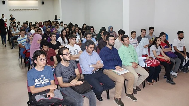 Sınavdan Önce Son 'Taktikler' Anlatıldı