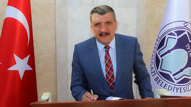 Başkan Gürkan'ın Dünya Mülteciler Günü Mesajı