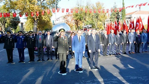 Vali Ali Kaban, 10 Kasım Atatürk'ü Anma Günü Törenine Katıldı