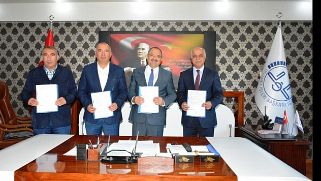 Vali Kaban Cami Protokol İmza Törenine Katıldı