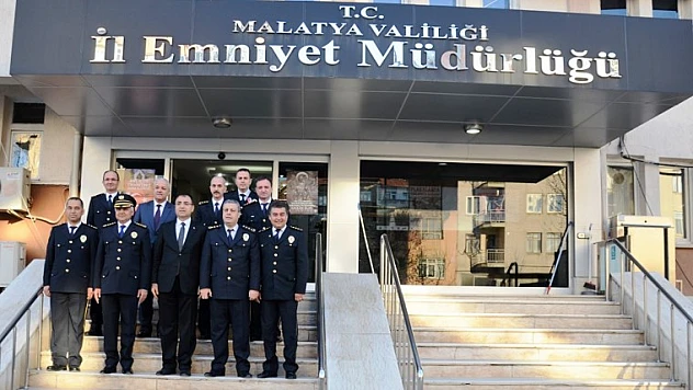 Vali Toprak, İl Emniyet Müdürlüğünü Ziyaret Etti