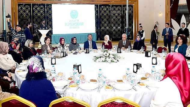 Büyükşehir Belediyesinden Kadınlar Günü Etkinliği