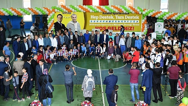 28 Branşta 52 Amatör Spor Kulübüne Malzeme Desteği