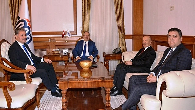 Vali Kaban, Sanayi Siteleri Hakkında Görüşmeler Yaptı