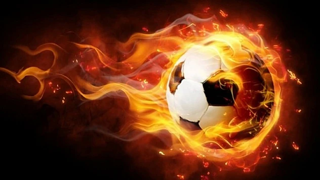 Cengiz İlk 11 Başladı, Roma Fark Yaptı