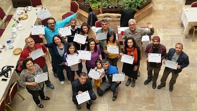 Arapgir'in Çiçeklerini Fotoğrafladılar