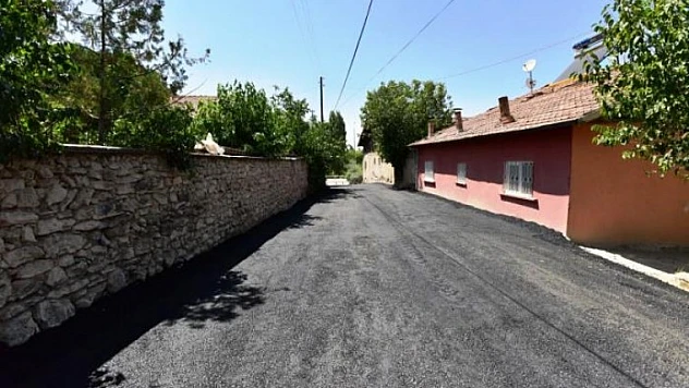 Hatunsuyu Mahallesi'nde Asfalt Çalışmaları Devam Ediyor