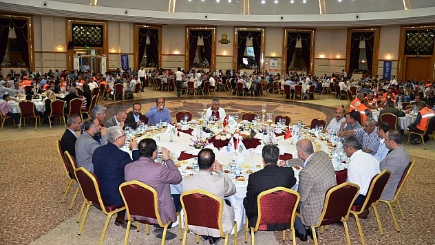 Esenlik Çalışanları İftar Yemeğinde Bir Araya Geldi