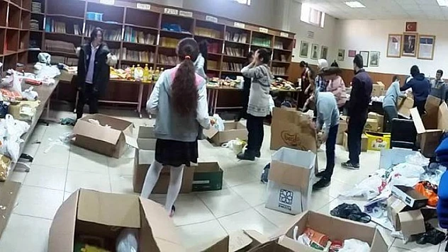 Atatürk Ortaokulu Öğrencilerinden Örnek Yardım Kampanyası