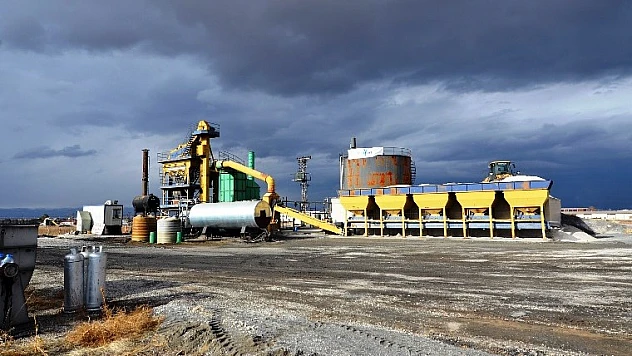 'Nitelikli Asfalt, Kaliteli Yollar Demektir'