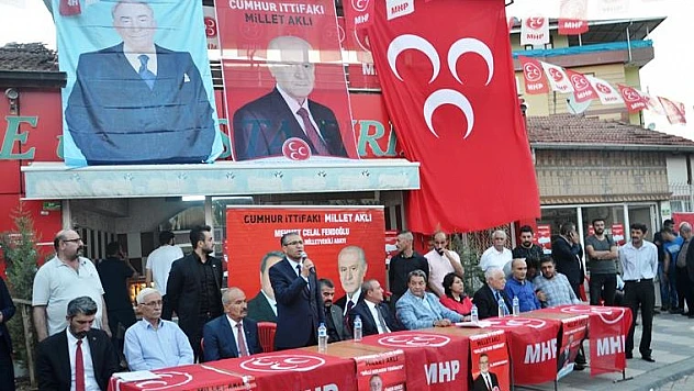 Oyunuzu Üç Hilale Onurla, Gururla, Şerefle Basacaksınız