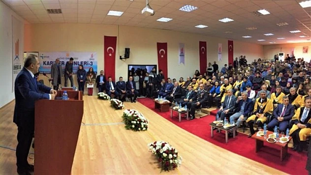 Vali Kaban, 'Kariyer Günleri-3' Etkinliğine Katıldı