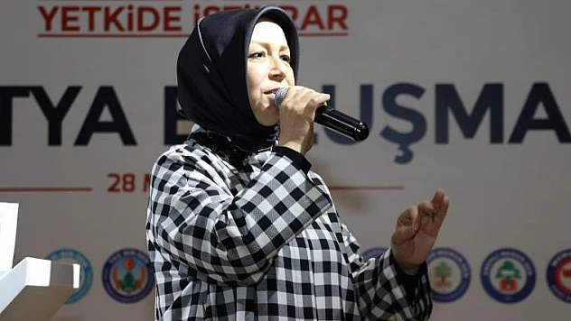 'FETÖ, Cumhurbaşkanımızı Yalnız Bırakmak İçin Oyun Oynuyor'