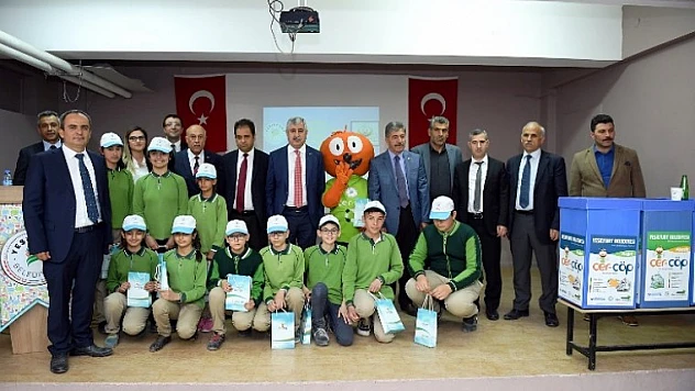 'Çevre Hizmetlerinde Örnek Alınan Bir İlçeyiz'