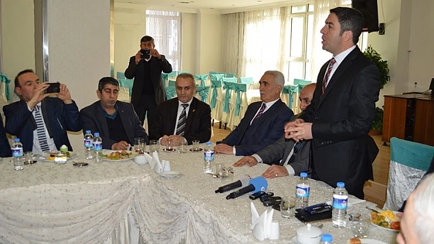 CHP, Çalışan Gazetecileri Unutmadı