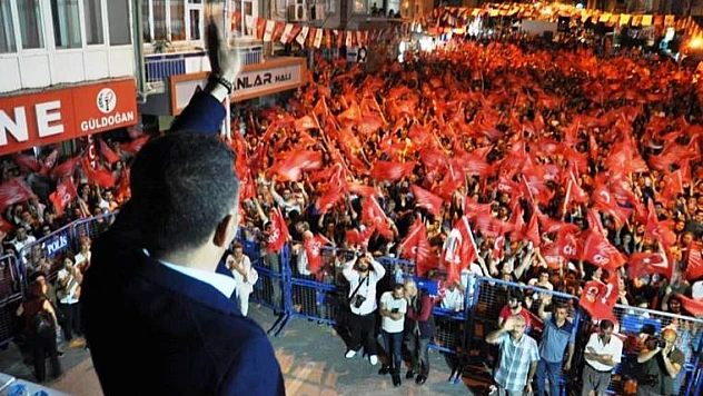 Ağbaba, CHP Mitingine Binlerce Kişi Katıldı