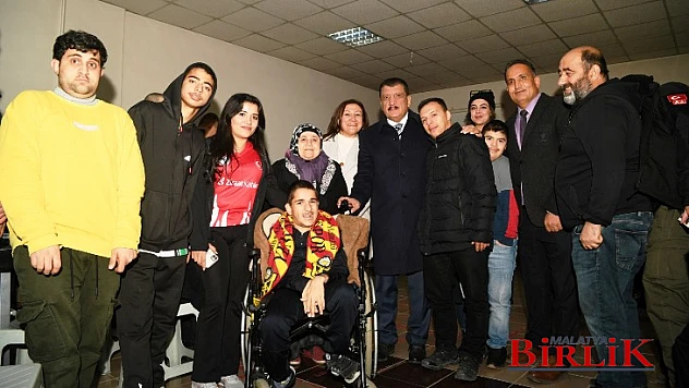 Gürkan, Derneğimizin Ve Gençlerimizin Her Zaman Yanında Olacağız