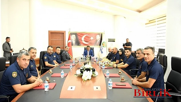 Gürkan, İtfaiye Personellerimiz Fedakârca Çalışıyor