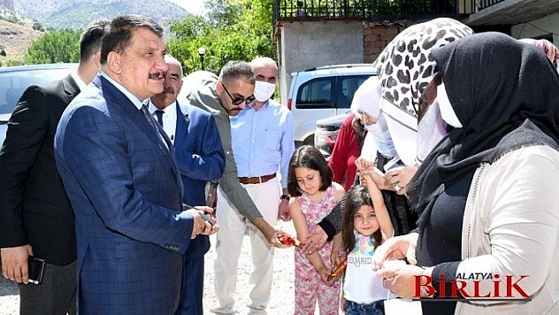 Gürkan: Merkez Kırsal Ayırımı Yapmadan Çalışıyoruz