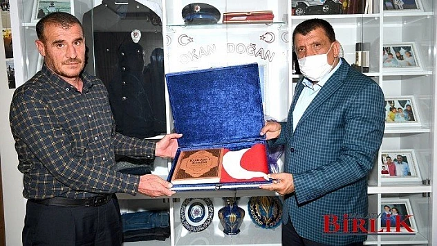 Gürkan, Şehitlerimizi Minnetle Şükranla Yad Ediyoruz