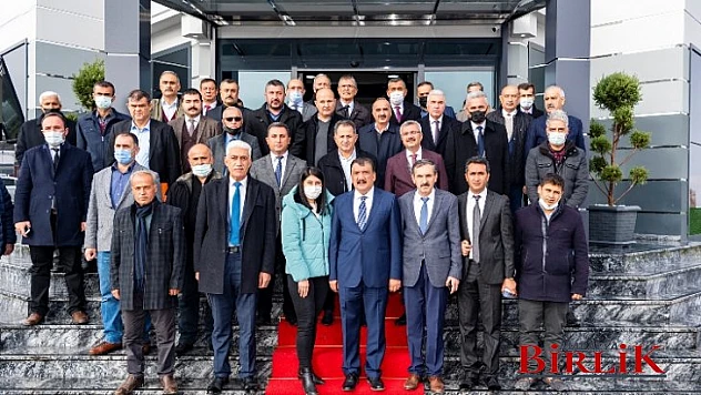 Gürkan, Şire Pazarı Ve Buğday Pazarı Hakkında Açıklamalarda Bulundu