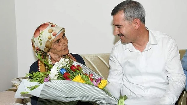  Yardımlaşma ve Dayanışma Ruhuyla Sorunlarımızı Çözüyoruz