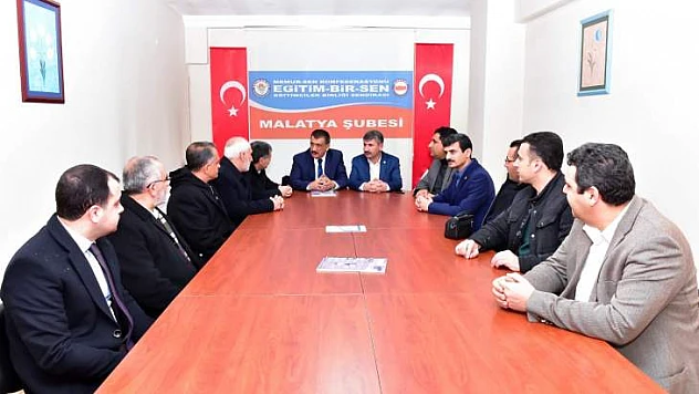 Başkan Gürkan, 'Öğretmenlik Mesleğinin Kutsiyetine İnanan Birisiyim'