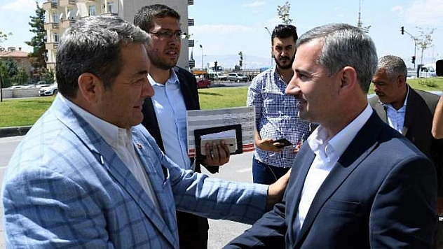 Başkan Çınar, MHP Milletvekili Mehmet Celal Fendoğlu'nu Ağırladı