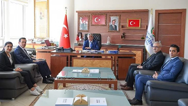 TRT Spikeri Zafer Kiraz Başkan Polat'ı Ziyaret Etti