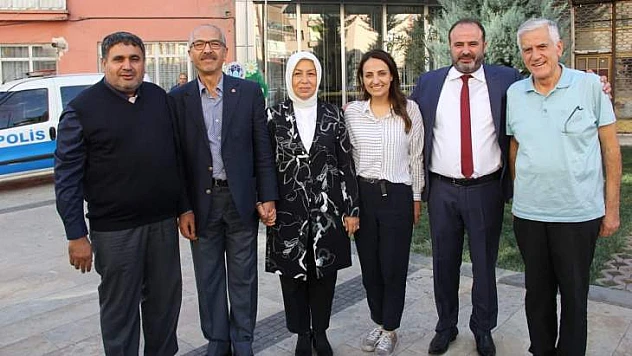 '50 Yıl Sonra Biz İlk Kez Eczacılık Yasası'nı Meclisten Geçirdik'