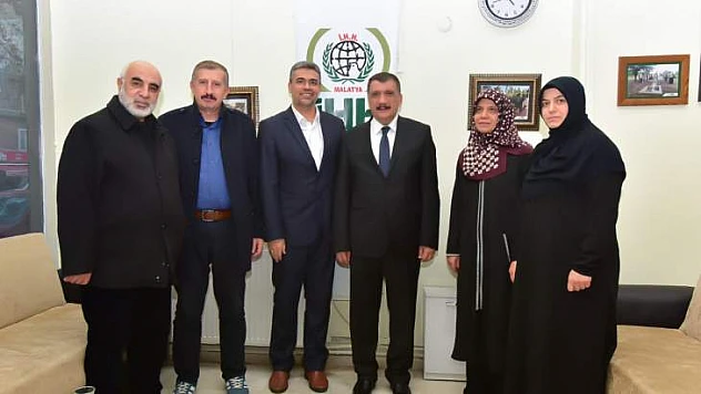 Başkan Gürkan, 'İHH Önemli Bir Yardım Derneğidir'