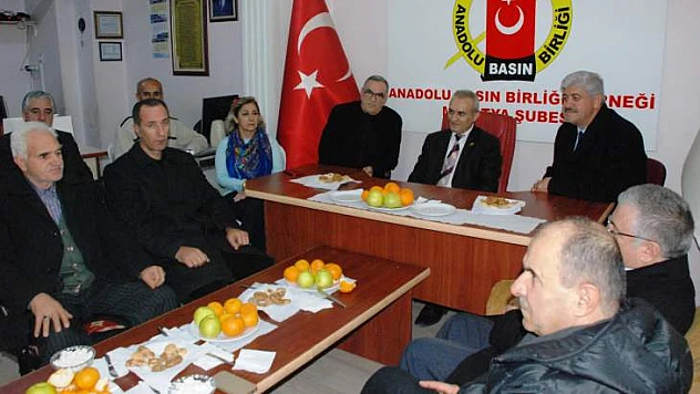 Ali Ekinci, Bizler Halkın Adamıyız Hakkın Yanındayız