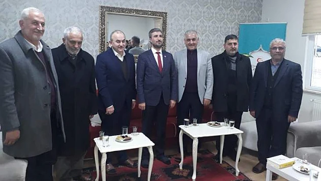 Saadet Partisi STK'lar İle İstişareye Önem Veriyor