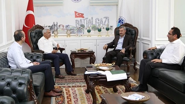 Başkan Güder, 'Ortak Paydamız Olan Kimliklere Sahip Çıkmamız Lazım'