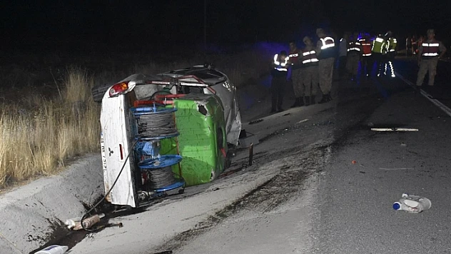 Trafik Kazası: 1 Ölü, 1 Yaralı...
