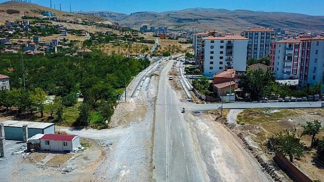 Polat, Caddelerimizi Malatya'ya Yakışır Hale Getiriyoruz