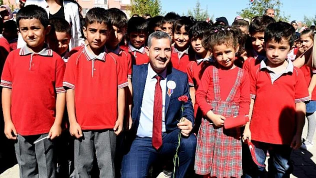 Çınar, Çocuklarımıza Bırakacağımız En İyi Miras Eğitimdir