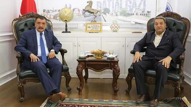MHP Malatya Milletvekili Fendoğlu, Başkan Gürkan'ı Ziyaret Etti