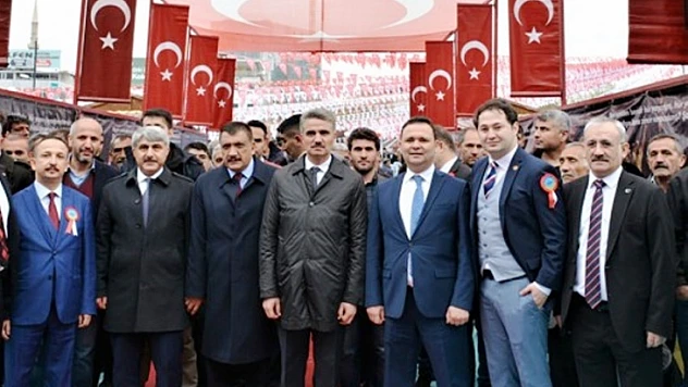 Malatya'da İş Yurtları Ürün ve El Sanatları Fuarı Açıldı