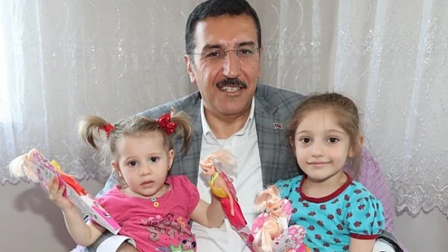 Tüfenkci'den 23 Nisan Ulusal Egemenlik ve Çocuk Bayramı Mesajı