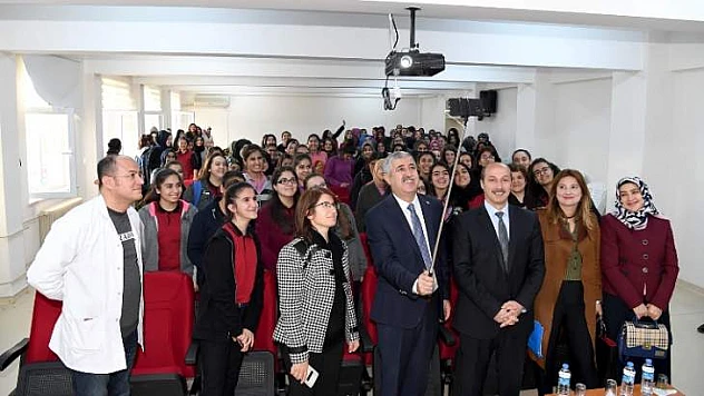 İdealleri Olan Bir Gençlik Ülkemizin Geleceğidir