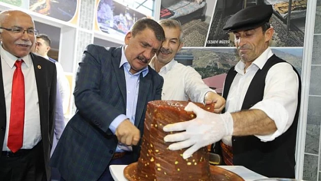 Gürkan, Malatya'nın Kadim Kültürünü Bursa'ya Taşıdık