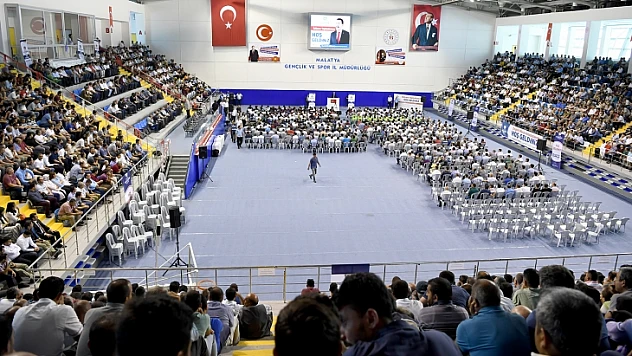 Başkan Gürkan Tüm Belediye Personeli İle İstişare Toplantısı Düzenledi