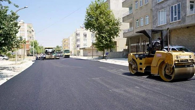 Yeşilyurt Caddesi'nde Asfalt Çalışması