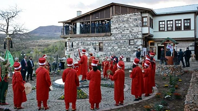 Vali Kaban Arapgir İlçesinde Düzenlenen Panel ve Açılış Törenine Katıldı