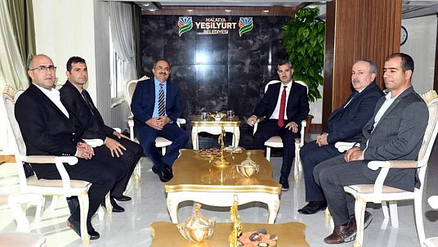 Vali Ali Kaban'dan Yeşilyurt Belediye Başkanı Mehmet Çınar'a Veda Ziyareti