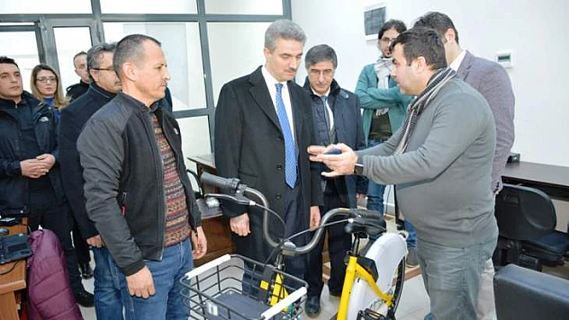 Vali Baruş, Teknokent'de İncelemelerde Bulundu