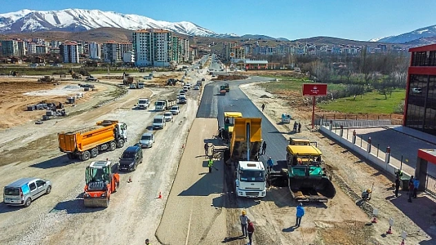 Yüzakı'nda Durmak Yok
