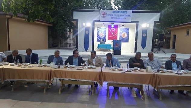 Fendoğlu Demiryol-İş Sendikası İftarına Katıldı'